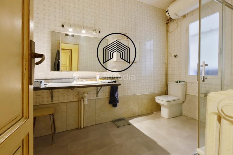 Foto c7f1712f-f63d-49de-989a-26ce21178552. Pis amb calefacció a La Nova Esquerra de l´Eixample Barcelona