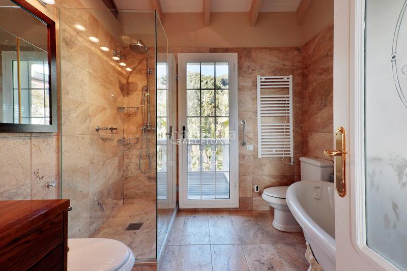 Foto ec3db4d9-4658-4530-9515-16a11f1bc826. Rent chalet with heating pool in Sant Vicenç Centre Sant Vicenç de Montalt