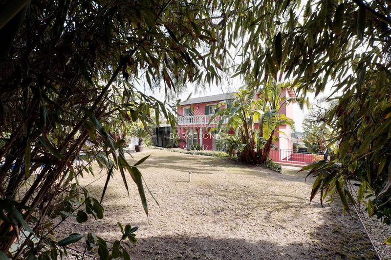 Foto ed6f1d10-fe13-441b-b67a-cf7217a53057. Rent chalet with heating pool in Sant Vicenç Centre Sant Vicenç de Montalt