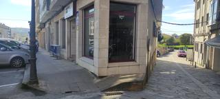 Location Local commercial  Avenida lugo. Local-bajo comercial de 90 m2 en alquiler situado en centro de m