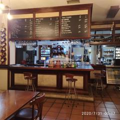Local commercial  Rúa gaiteiros os garceiras. Local cafe bar acondicionado