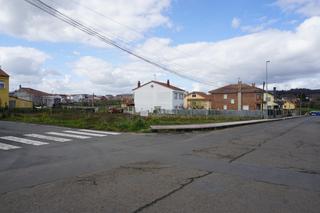 Terreny residencial  Rúa alcalde sabino fuciños buján. Solar para vivienda unifamiliar haciendo esquina. centrico y sol