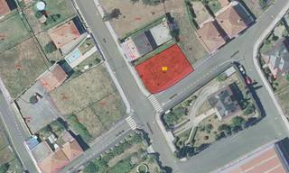 Terreny residencial a Rúa alcalde sabino fuciños buján 4. Solar para vivienda unifamiliar haciendo esquina. centrico y sol