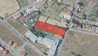 Terreny residencial  Rúa eduardo m torner. Terreno urbano al lado de colegio