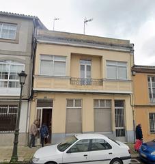 Casa  Rúa progreso. Casa en el centro de melide