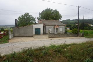 Casa a Arzúa. Casa con terreno