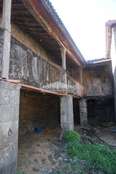 Foto 266d2329-d062-4ab7-a7c4-f554c0c28f2e. Masia a Santiso