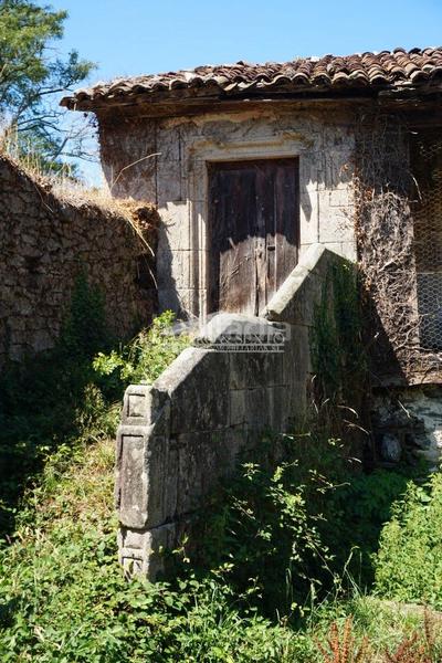 Foto ce1da143-5bb0-4c5d-933c-0eab83608731. Masia a Santiso