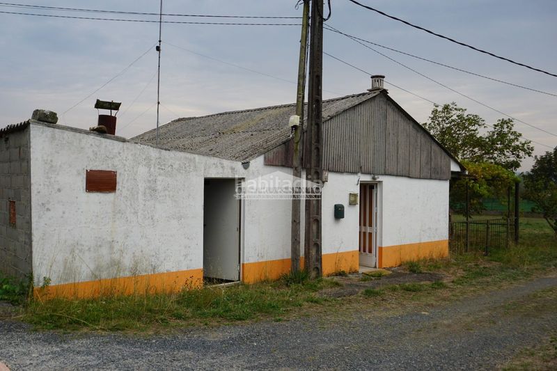 Foto 44058a71-ea06-4ee2-9b83-a6d3fe5fe6a6. Casa en rúa santiso 51 casa con finca en Melide