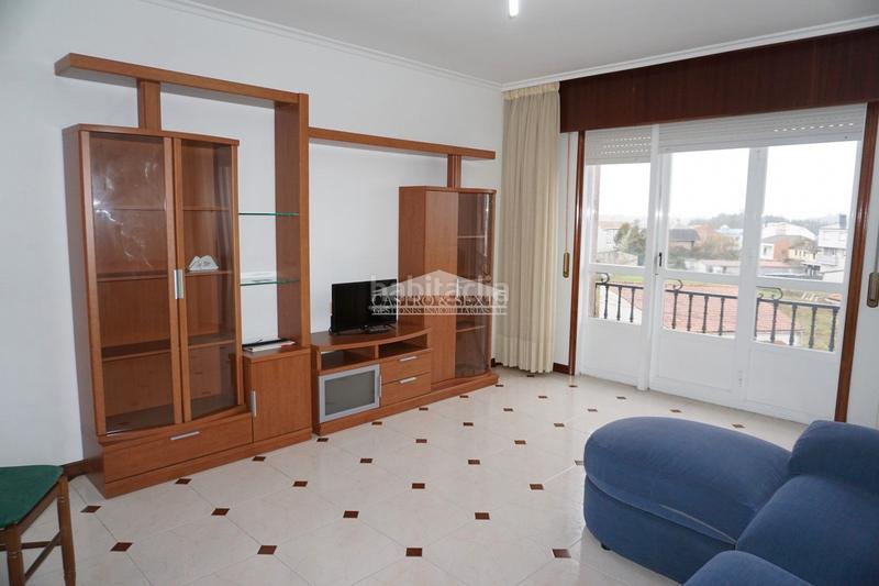 Foto a0a7fc8a-23cd-4a2d-9b73-f8092a9276e2. Pis a ronda pontevedra 48 a Melide