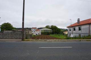 Terreny residencial a Santa maría 23. Solar para vivienda unifamiliar con salida a dos calles, de una