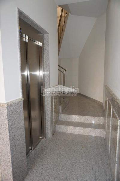 Foto ef7dbc02-7c6c-4e1b-bbf7-db889d8fafcb. Etagenwohnung in Arzúa