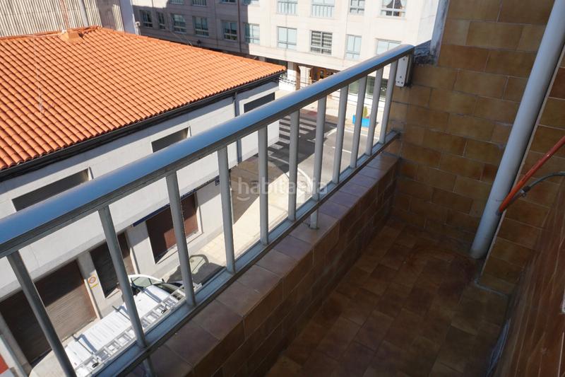 Foto 1b1d5c50-e792-4adf-9162-b05053d88faa. Pis a rúa irmandiños 1 a Melide