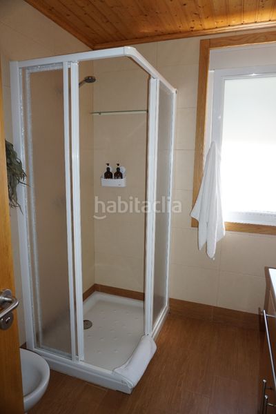 Foto bec24db3-3162-491d-9c83-bec5d9a00666. Local comercial a calle casiñas 18 a Sobrado
