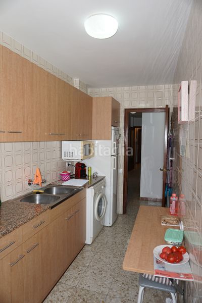 Foto 02cb5c5b-44c7-4a9a-b0f7-7d92fa7c27a7. Edifici a avenida de lugo 11 a Palas de Rei