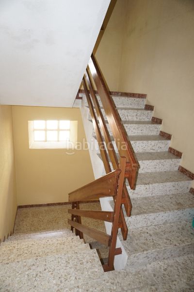 Foto 1761a8c6-01fa-4c84-9cb6-0e50bafaaafd. Edifici a avenida de lugo 11 a Palas de Rei