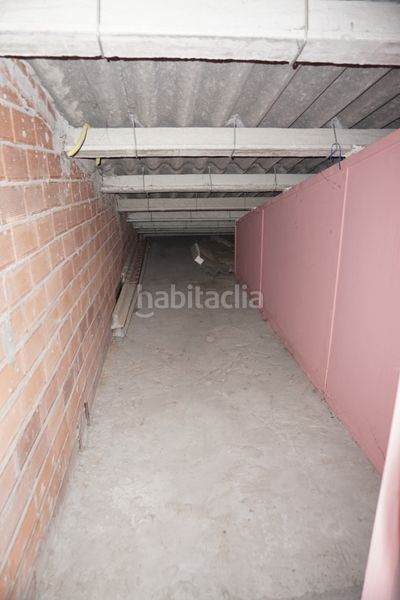 Foto 23dc1f2e-d24e-4d33-8fd5-95ab47d42987. Edifici a avenida de lugo 11 a Palas de Rei