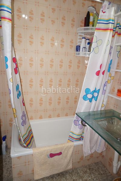 Foto 6456f7c9-4c99-406a-83c3-c3bb1c4b0107. Edifici a avenida de lugo 11 a Palas de Rei