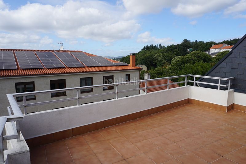 Foto c4b34cf3-fb76-482d-b4d2-277c73b2ca62. Edifici a avenida de lugo 11 a Palas de Rei