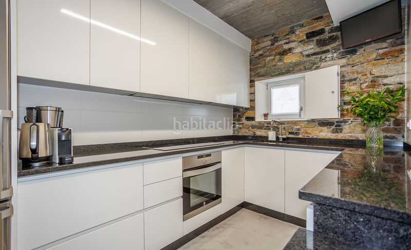 Foto e313f4d0-cc77-4ff1-a249-a0b1246c99ec. Casa a rúa furelos 1 a Melide