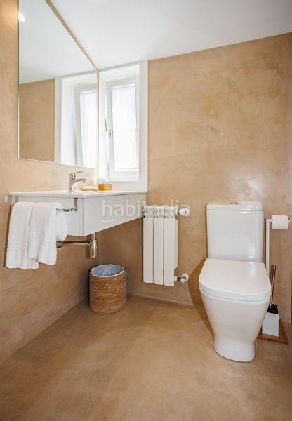 Foto fddb14c7-4fea-4b83-b602-5fa0a2dc0c9e. Casa a rúa furelos 1 a Melide