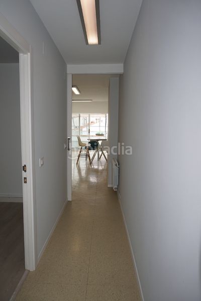 Foto 360daadb-9c39-4eb9-a9c2-98da86b56e24. Pis a rúa cantón san roque 3 a Melide