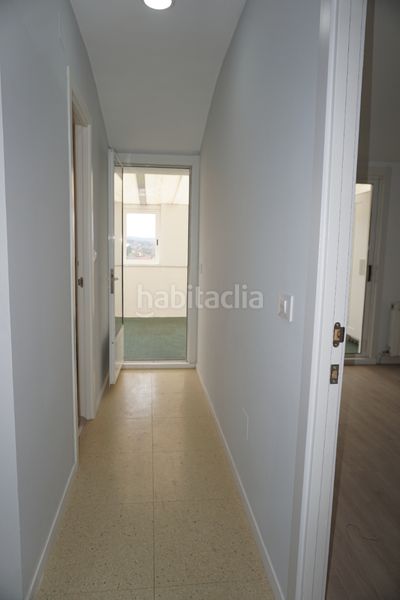 Foto 37f76a38-3145-45e0-98b0-485bf64edb57. Pis a rúa cantón san roque 3 a Melide