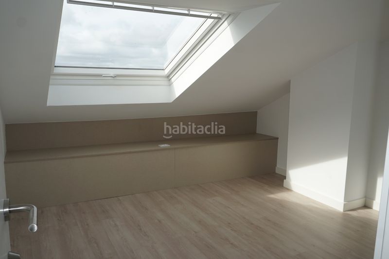 Foto af5b0ac6-6726-4796-beb8-13492ab4dd61. Pis a rúa cantón san roque 3 a Melide