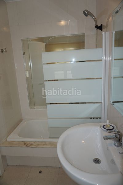 Foto d02fc207-1d68-41a5-9128-0a691e9d8e69. Pis a rúa cantón san roque 3 a Melide