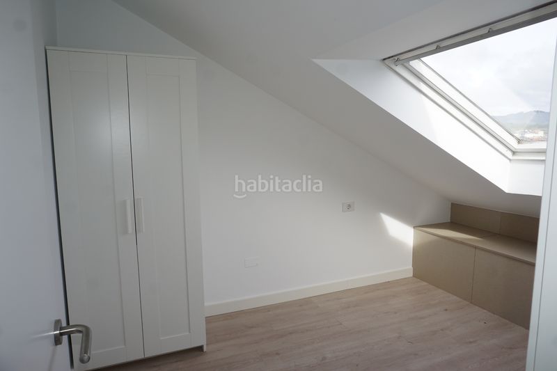 Foto d2d739cb-eaba-4d97-bb34-30d3a8b30c36. Pis a rúa cantón san roque 3 a Melide