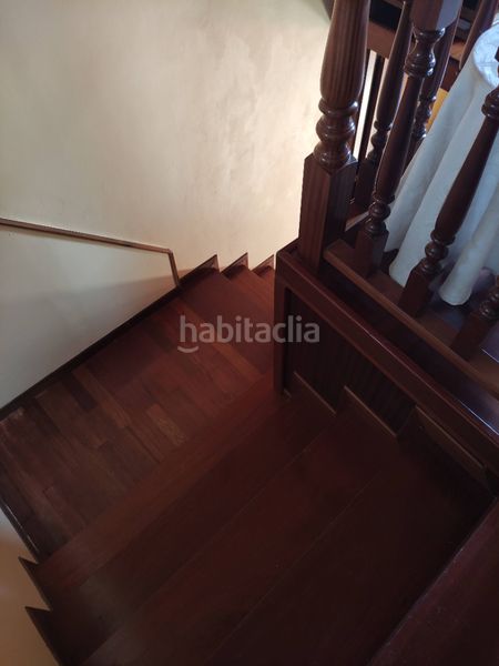 Foto fd2de393-06d0-4eba-83dc-8e63d37788c0. Casa a lugar arriba 1 a Toques