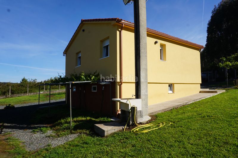 Foto 1f35d0d5-d4bb-4e48-9209-80b885e28458. Casa a lugar vimianzo 9 a Santiso