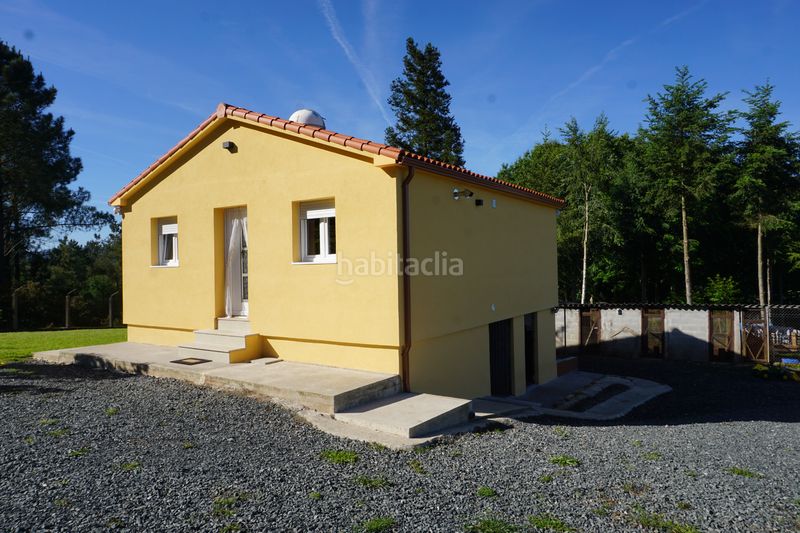 Foto f56e23f5-618e-4fc4-9ee3-1999119399a3. Casa a lugar vimianzo 9 a Santiso