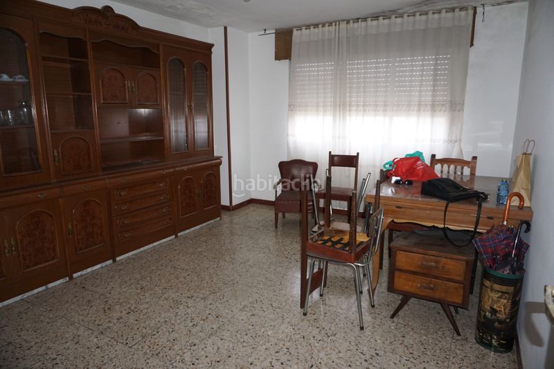 Foto c9e58598-b2de-489a-8aed-67630449e8d6. Pis a rúa paz 10 a Melide