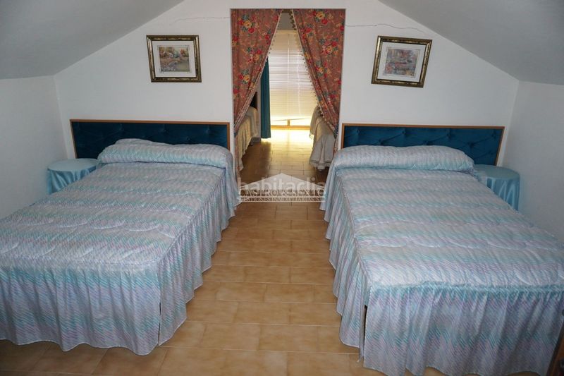 Foto fd4c58c4-115e-4343-85a9-93d67ab78de8. Casa amb calefacció a Palas de Rei