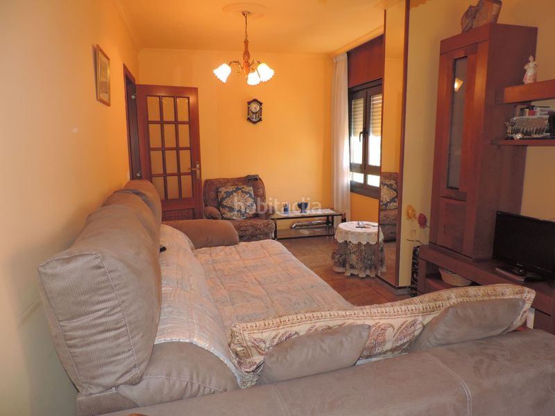 Foto e45d19df-89ed-43a4-bbdc-3ad89e64b311. Casa a Melide