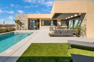 Chalet à Cañadas de San Pedro. Villas individuales de lujo en altaona golf desde 346.000