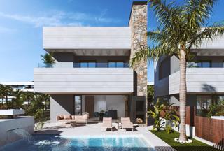 Casa en Mar Menor golf. Villas bungalows y apartamentos de luxe santa rosalía  3 dormit