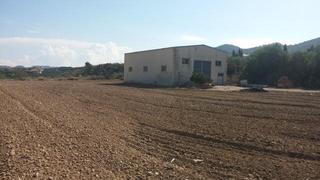 Finca rústica a Desamparados - Hurchillo - Torremendo. Terreno rustico en orihuela  totalmente vallado con nave