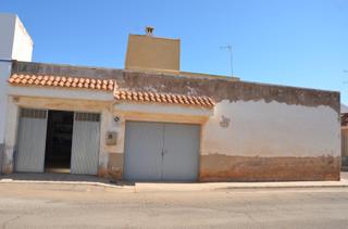 Residential Plot in Los Nietos