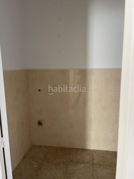 Foto 1657c1d2-c530-4aa0-b069-8a9b7ba038e7. Rent business premise in Cieza