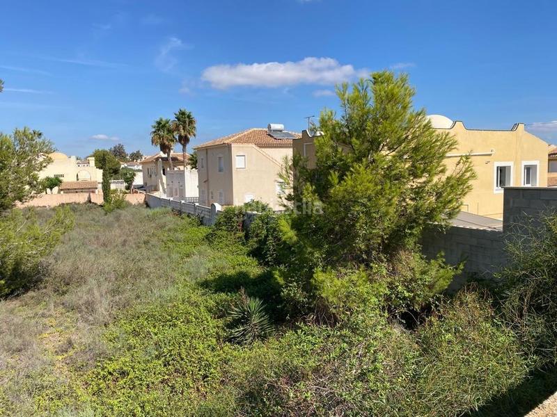 Foto e42094eb-f81e-49a3-bfef-60dcd8d34db7. Terreno residencial urbanización blue lagoon San Miguel de Salinas alicante en San Miguel de Salinas