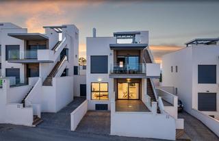 Casa a San Miguel de Salinas. Bungalows bellavista . orihuela