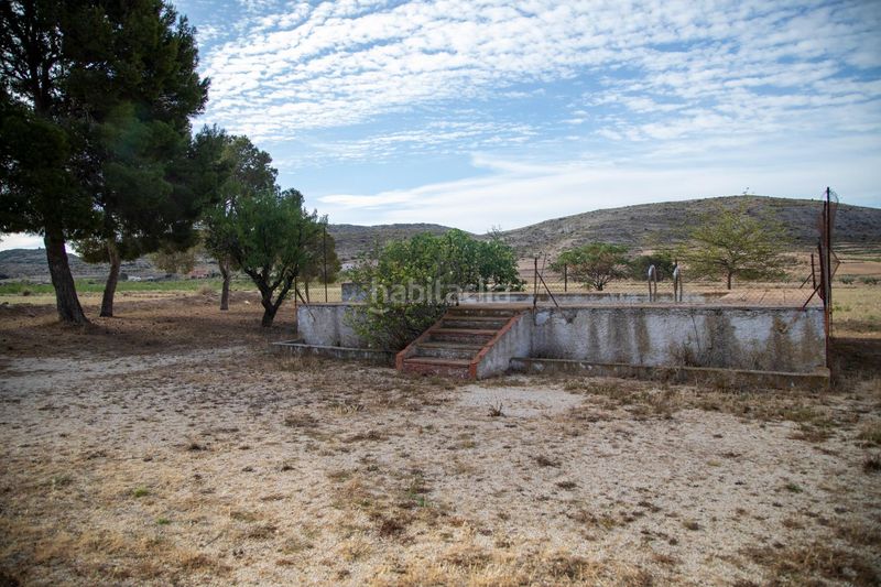 Foto 3880f490-33e4-4bce-ad3d-90fc6d37f8a8. Casa amb aparcament piscina a Pinoso
