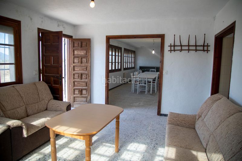 Foto 5fd65db8-fbf3-49ed-ab37-d40e4a73c8aa. Casa amb aparcament piscina a Pinoso