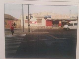 Local Comercial en Los Barreros - Cuatro Santos