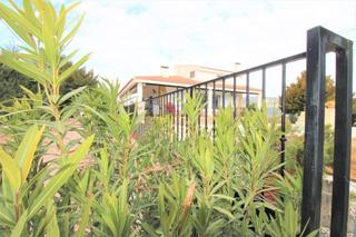 Masia a Carretera del canal. Fincacomplejo turístico con licencia vacacional en el noroeste d