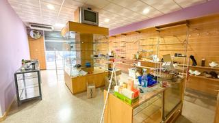 Local Comercial a Cieza. Local comercial en zona gran via