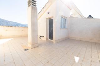 Casa a Blanca. Dúplex en estación de blanca
