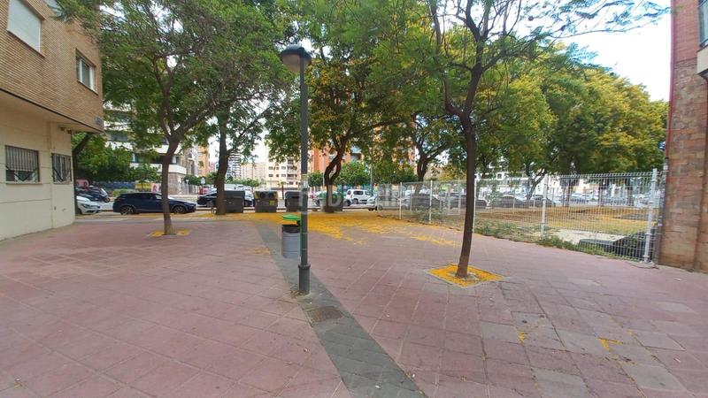 Foto b21caa6e-e68d-48c9-9a59-10559538c9da. Alquiler local comercial  en juan de borbón en Murcia